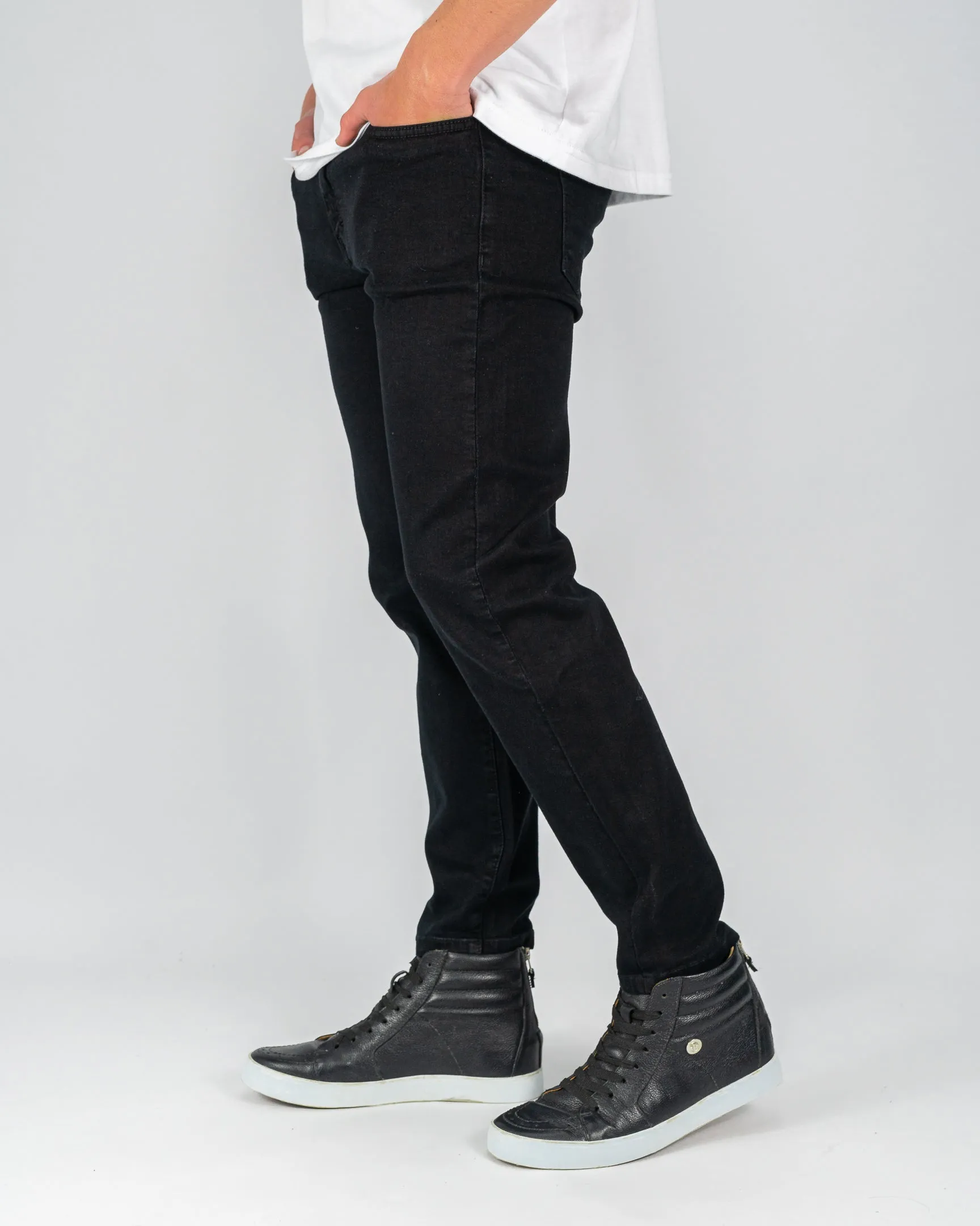 Casual Jean - Regular Fit - Negro