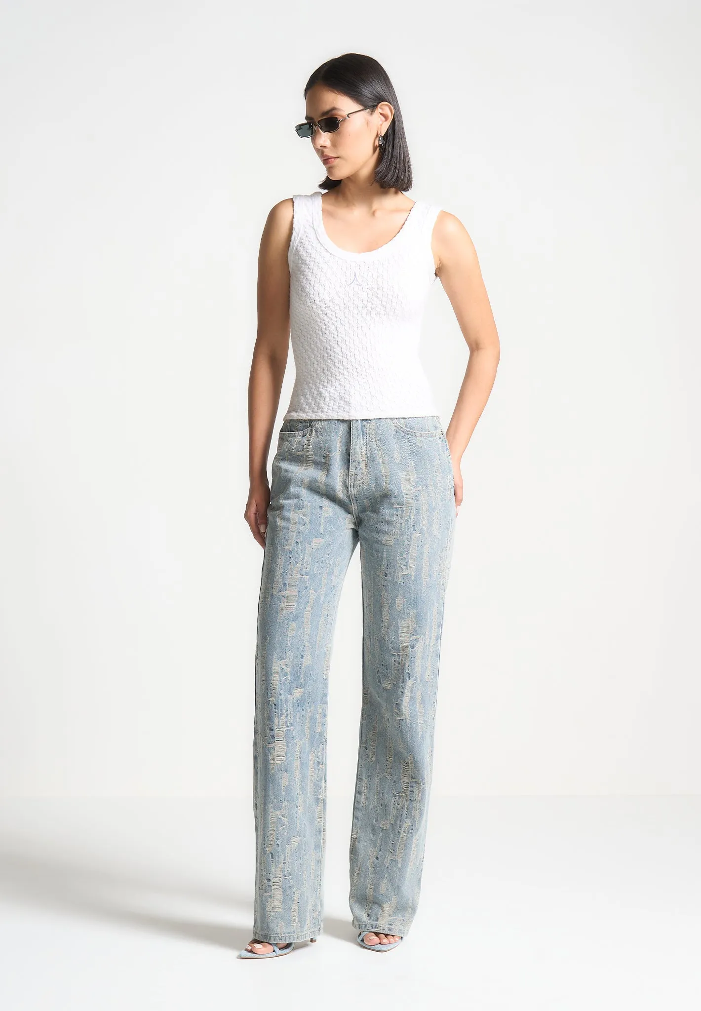 Distressed Boyfriend Jeans - Mid Blue