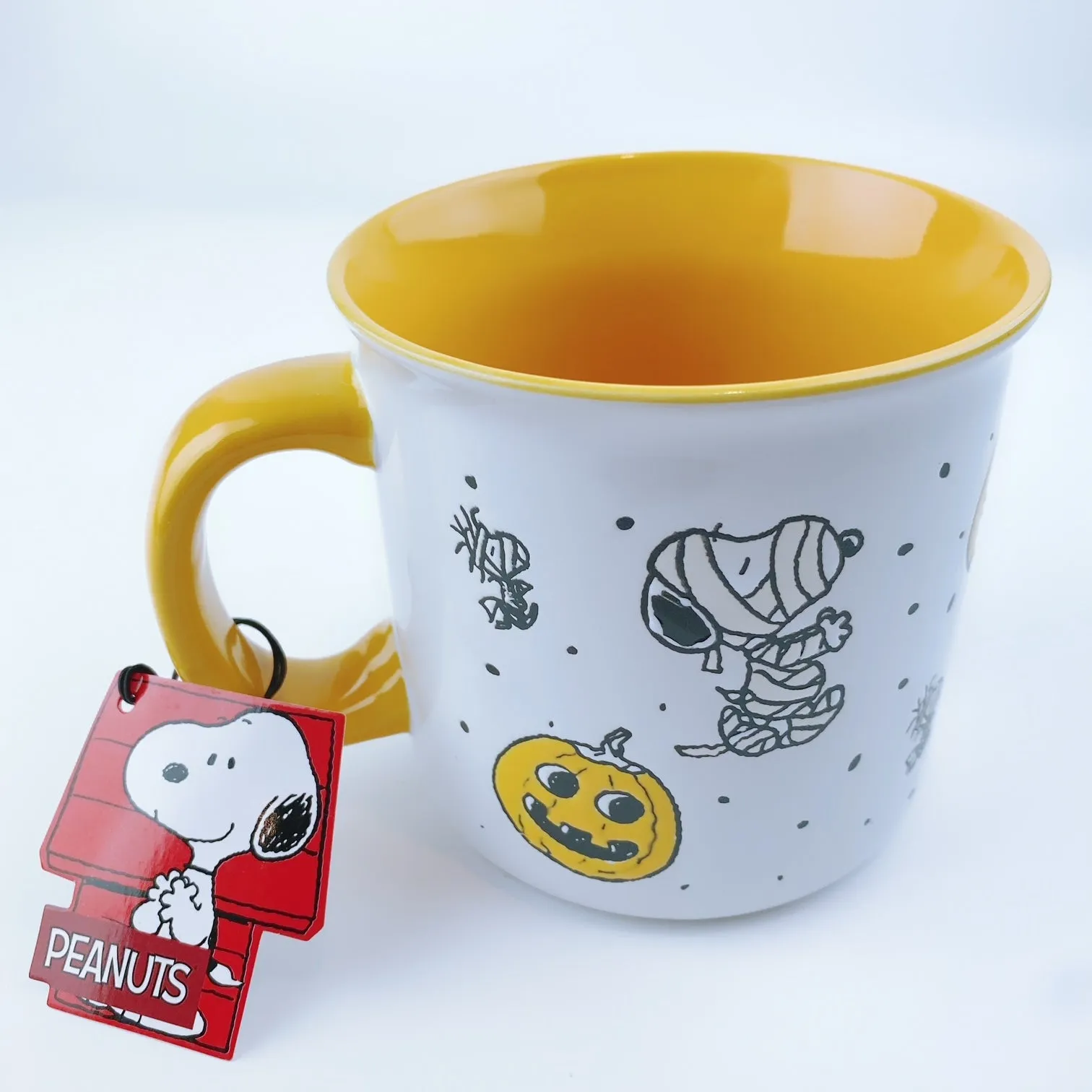 Large Peanuts Charlie Brown Snoopy Happy Halloween Zombie Mug