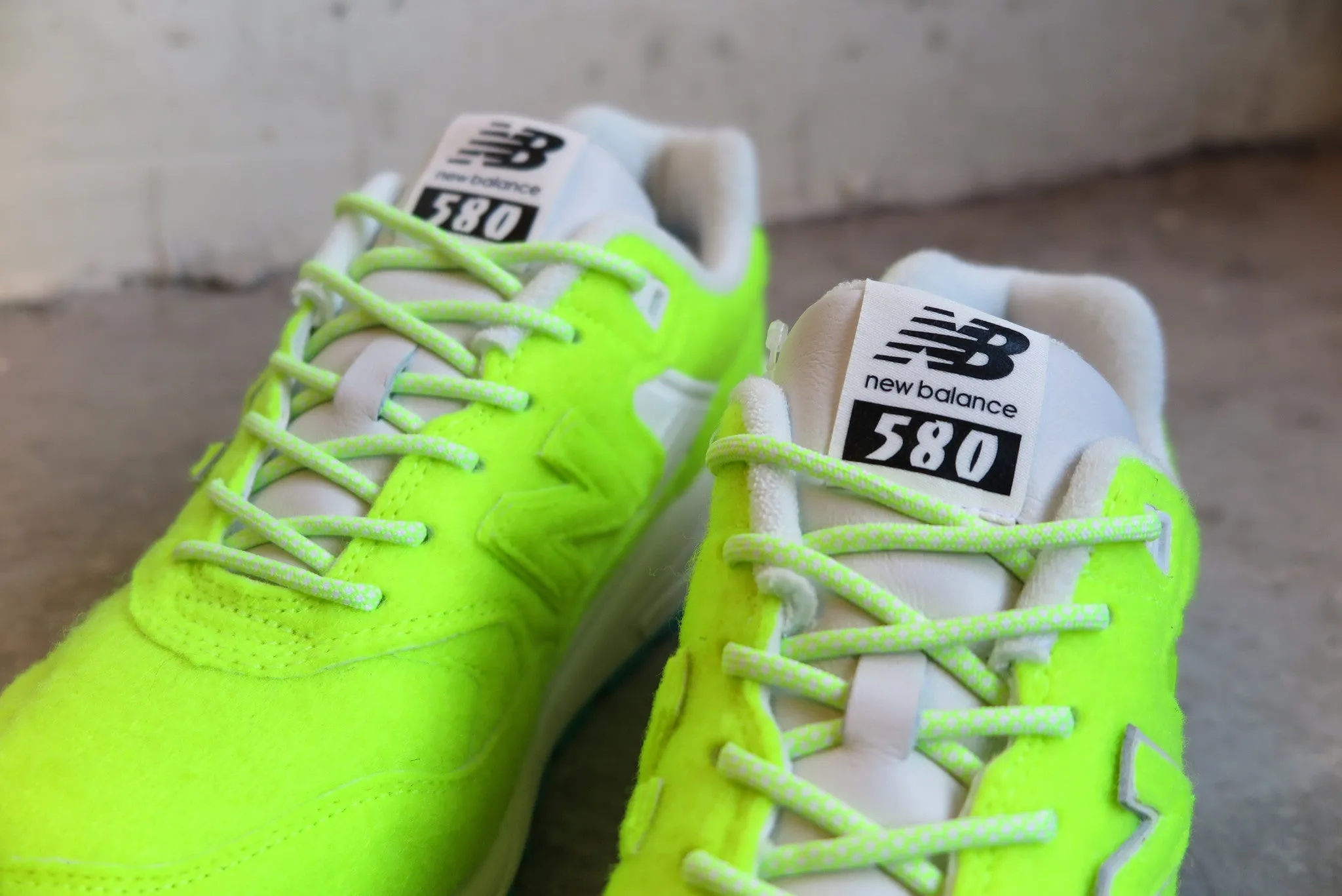 mita sneakers X New Balance MRT580MI "The Battle Surfaces"