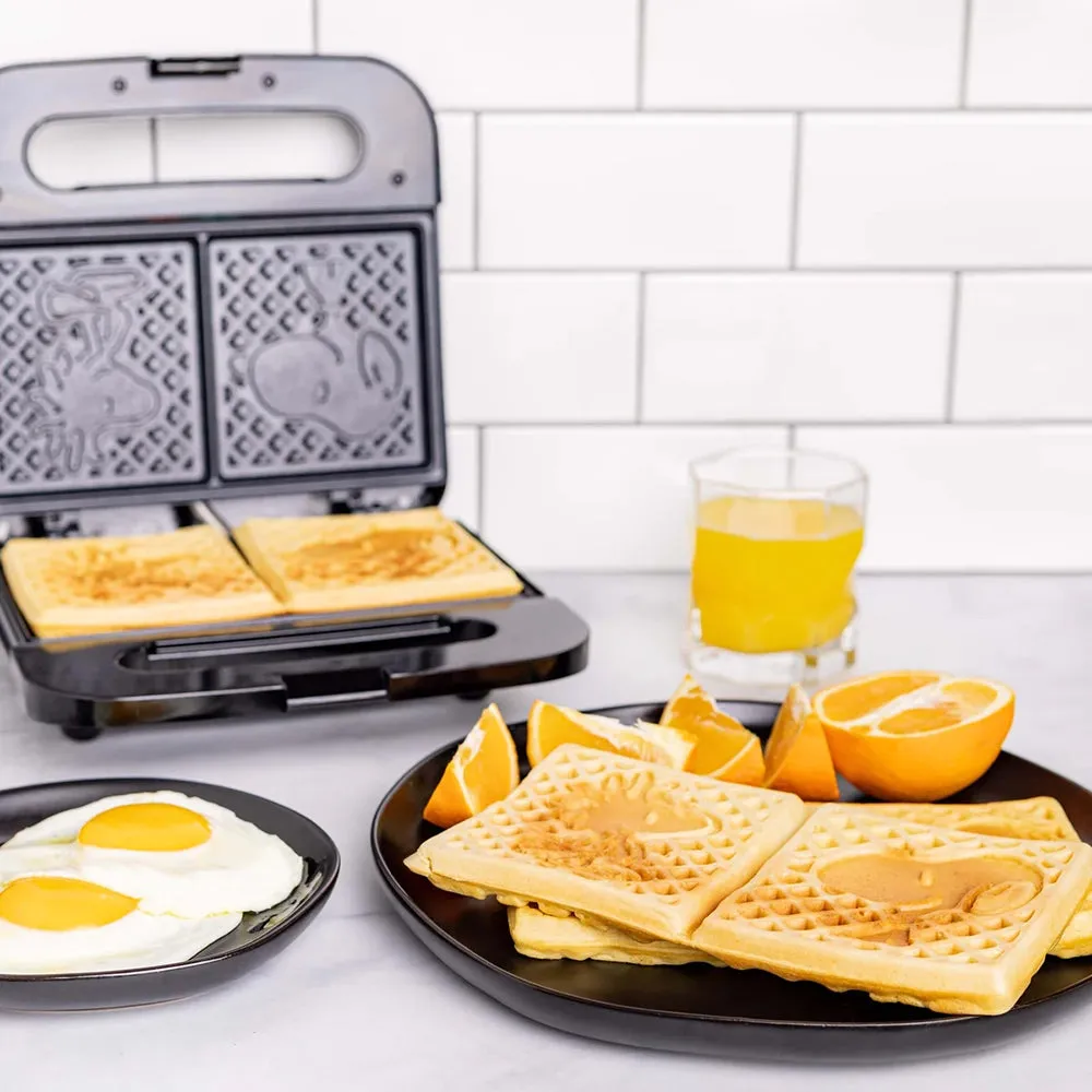 Peanuts Snoopy and Woodstock Square Waffle Maker