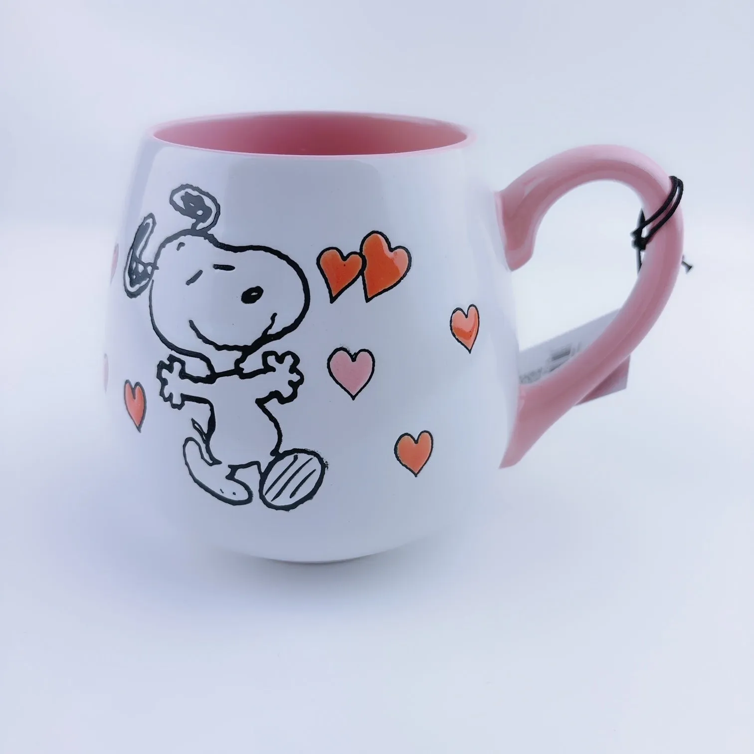 Peanuts Snoopy Dancing Hearts Ceramic Stoneware Pink Mug 20 oz