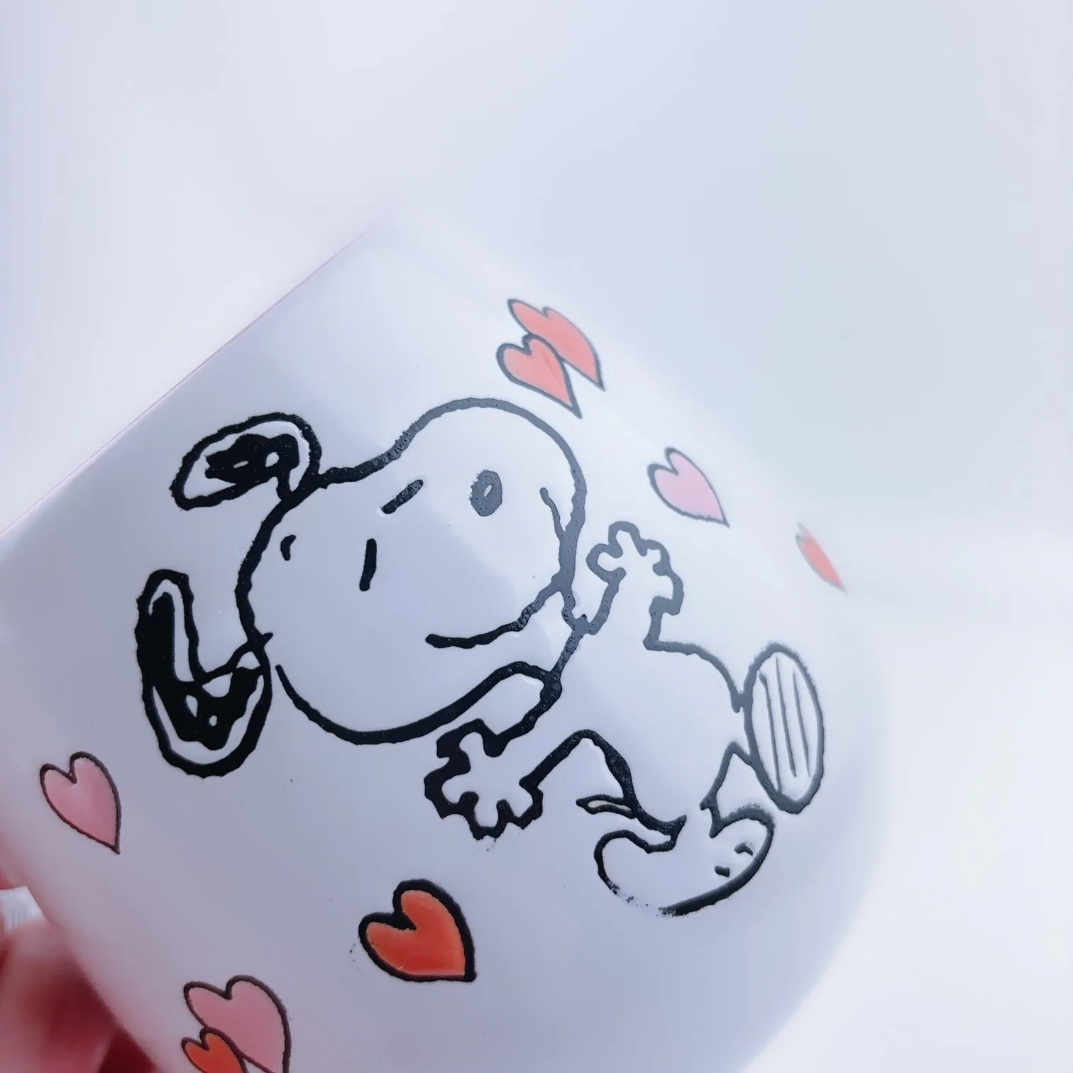 Peanuts Snoopy Dancing Hearts Ceramic Stoneware Pink Mug 20 oz